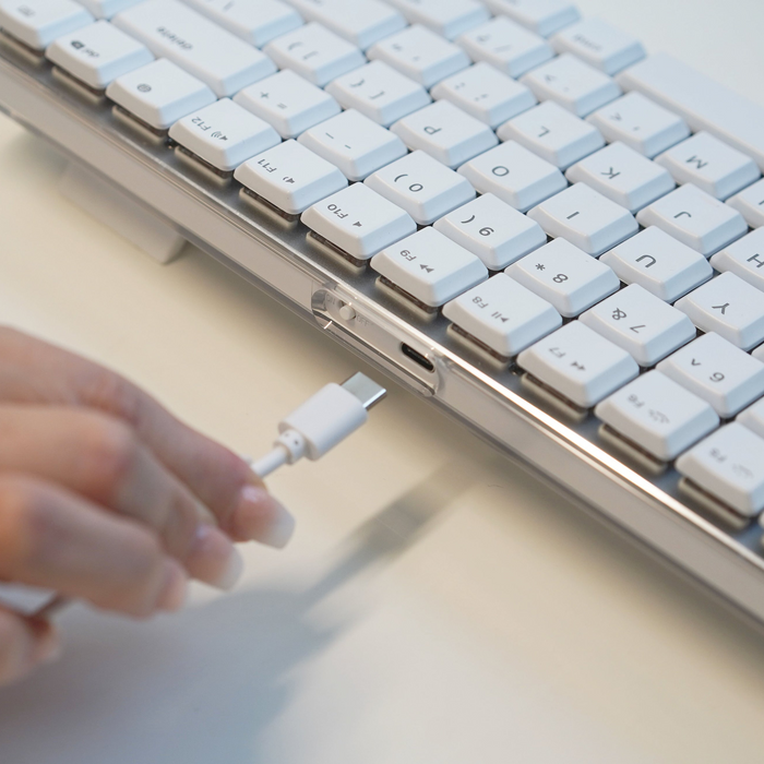 Macally Bluetooth Backlit Mechanical 84-Key Keyboard