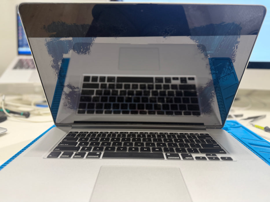 Refurbished MacBook Pro (Retina, 15-inch, Mid 2015) - 16GB RAM / 256GB SSD Macfixit Australia
