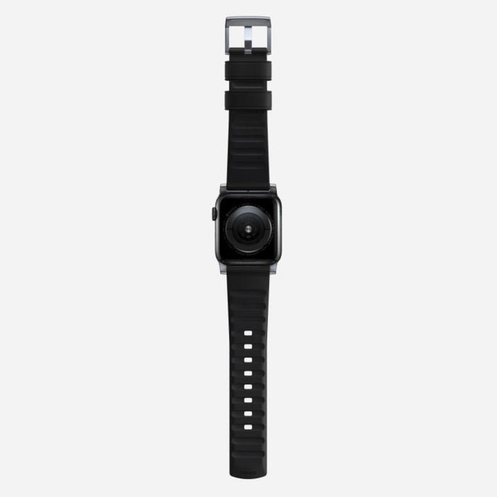 NOMAD Active Band Pro – Black (Silver Hardware) | Apple Watch (38–41mm)