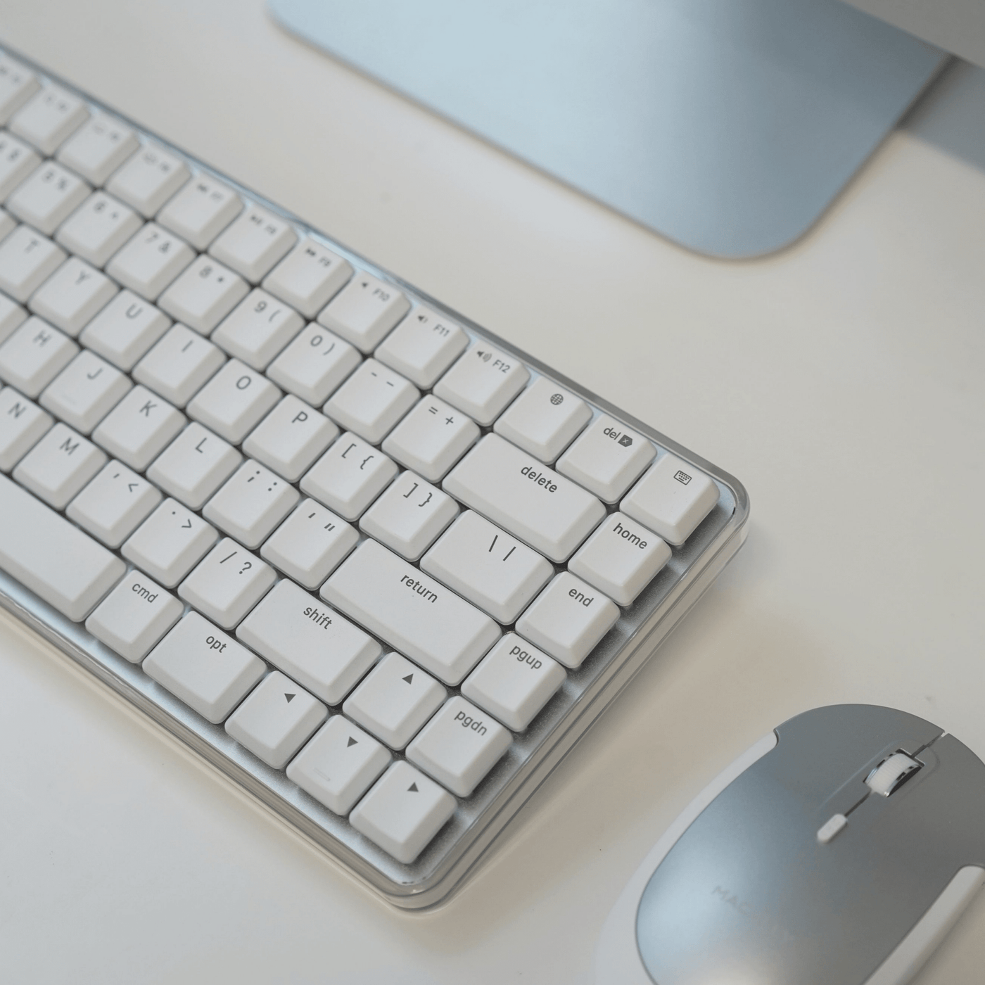 Macally Bluetooth Backlit Mechanical 84-Key Keyboard - Macfixit Australia