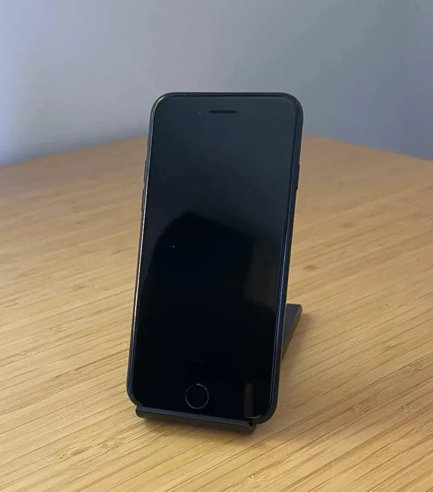 Refurbished iPhone SE 3 (2022), 128GB, White - Condition A+ | 100% Battery - Macfixit Australia