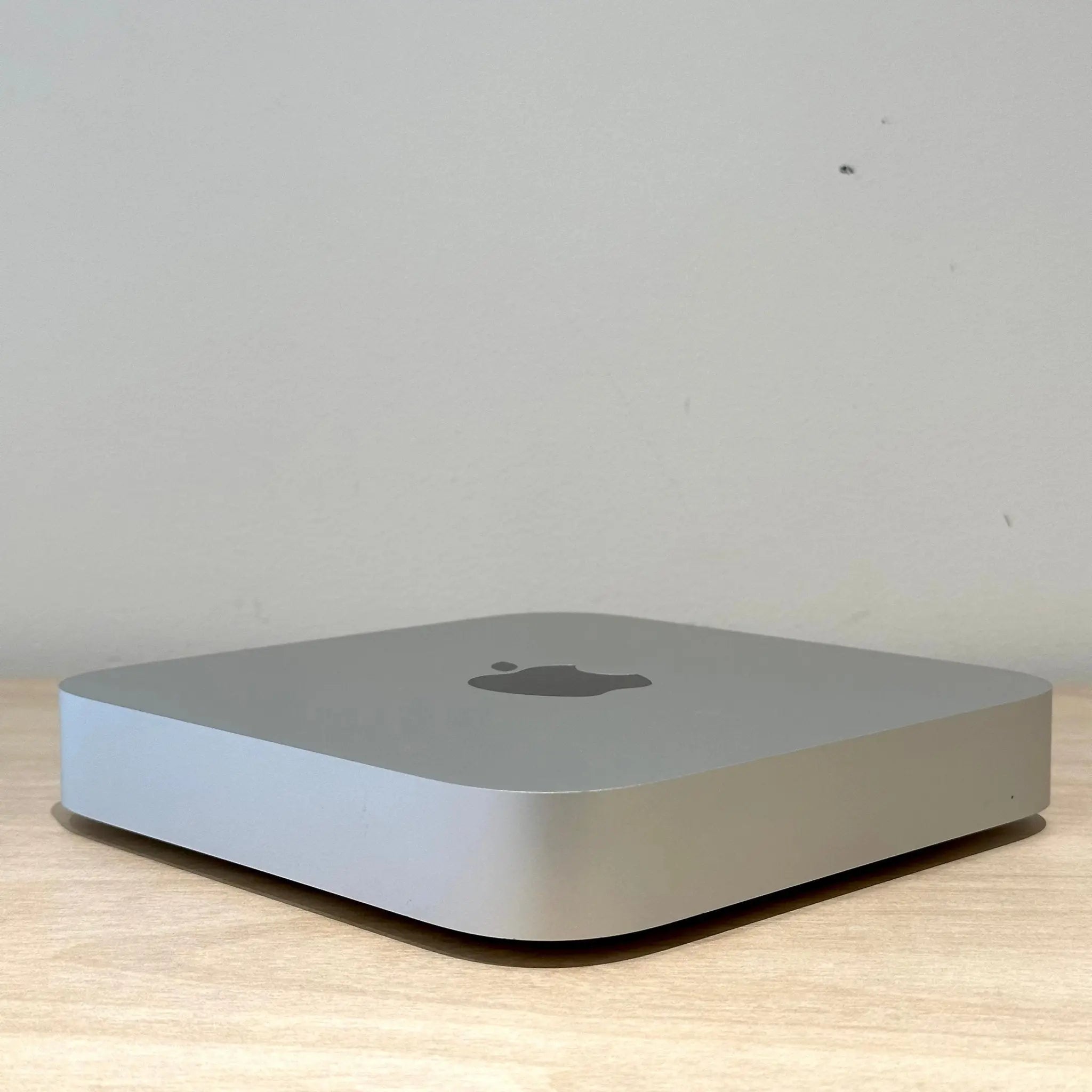 R*e様 Apple M1 Mac mini シルバー Apple Mac Mini M1, Chip M1 Apple, Ram 8GB, SSD 512GB, Thunderbolt