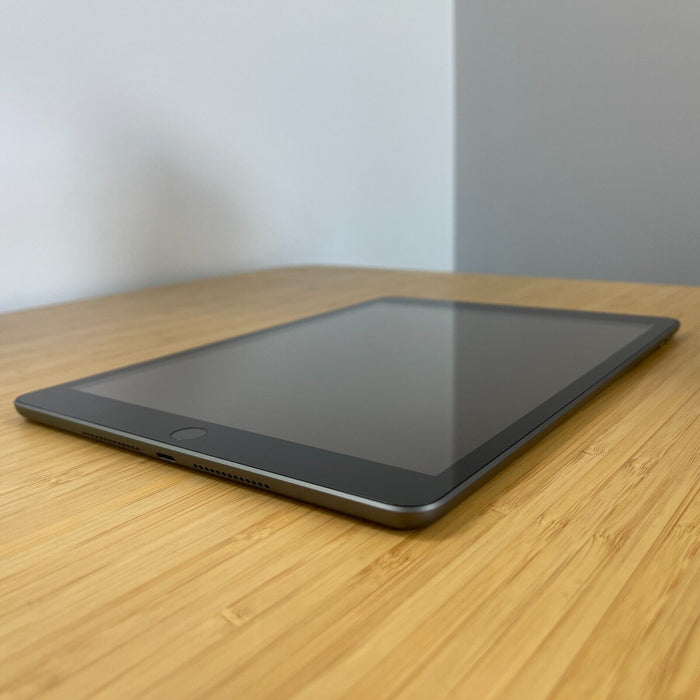 Refurbished iPad 8th Gen. 10.2-inch, 128GB, Wi-Fi Only - Space Grey