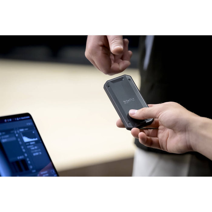 SanDisk Professional 2TB PRO - G40 SSD Thunderbolt 3 Portable SSD - Macfixit Australia