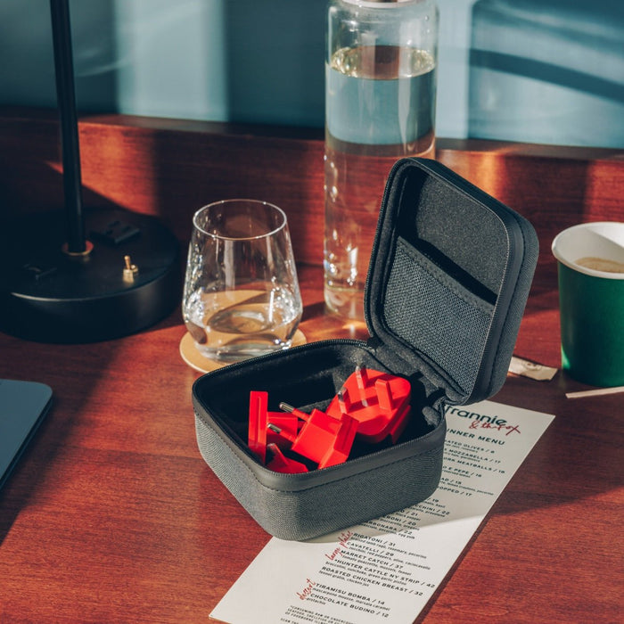 Twelve South PlugBug with Find My: Travel Charger - 50W - Macfixit Australia