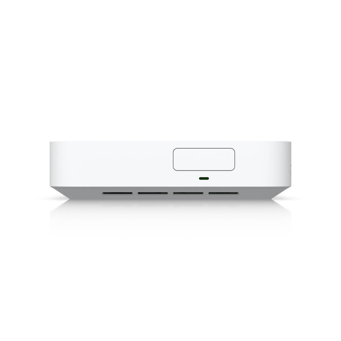 Ubiquiti Cloud Gateway Max, Compact 2.5G With 30+ UniFi device/300+ Client Support, 1.5 Gbps IPS Routing, 512GB NVMe SSD Included - Macfixit Australia