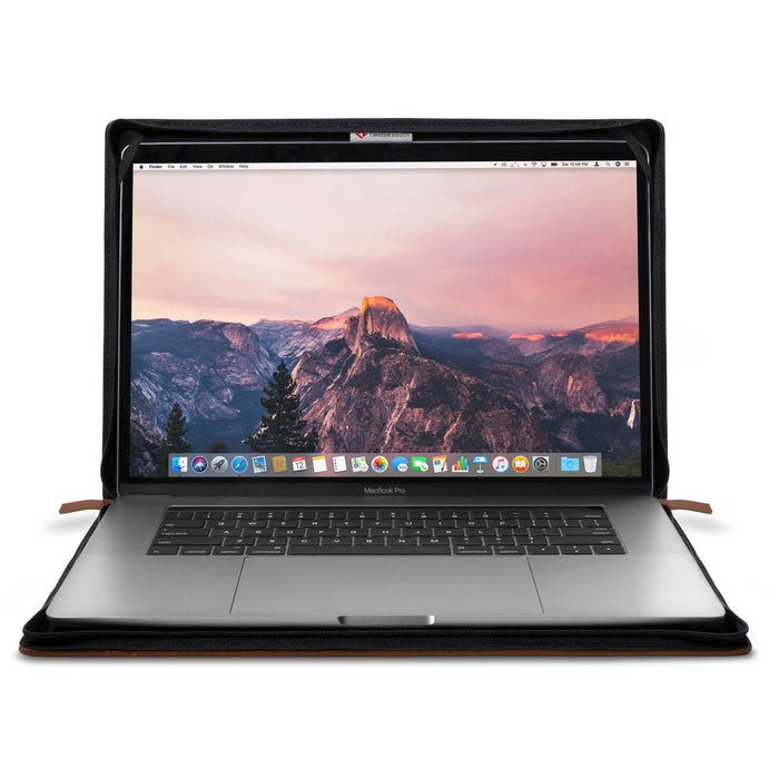 Twelve South Journal for MacBook Pro 15" USB-C Thunderbolt 3 - Cognac