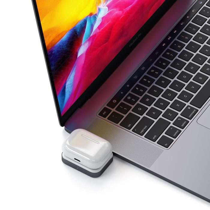 Satechi USB-C Wireless Charging Dock for AirPods - Space Grey